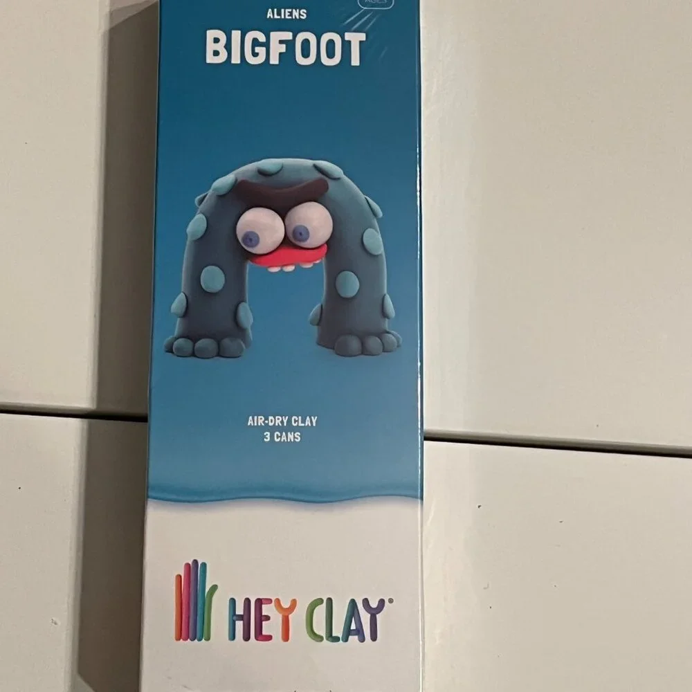 Hey Clay Aliens Big Foot Air Dry‎ Modeling Clay (Set of 2) NEW